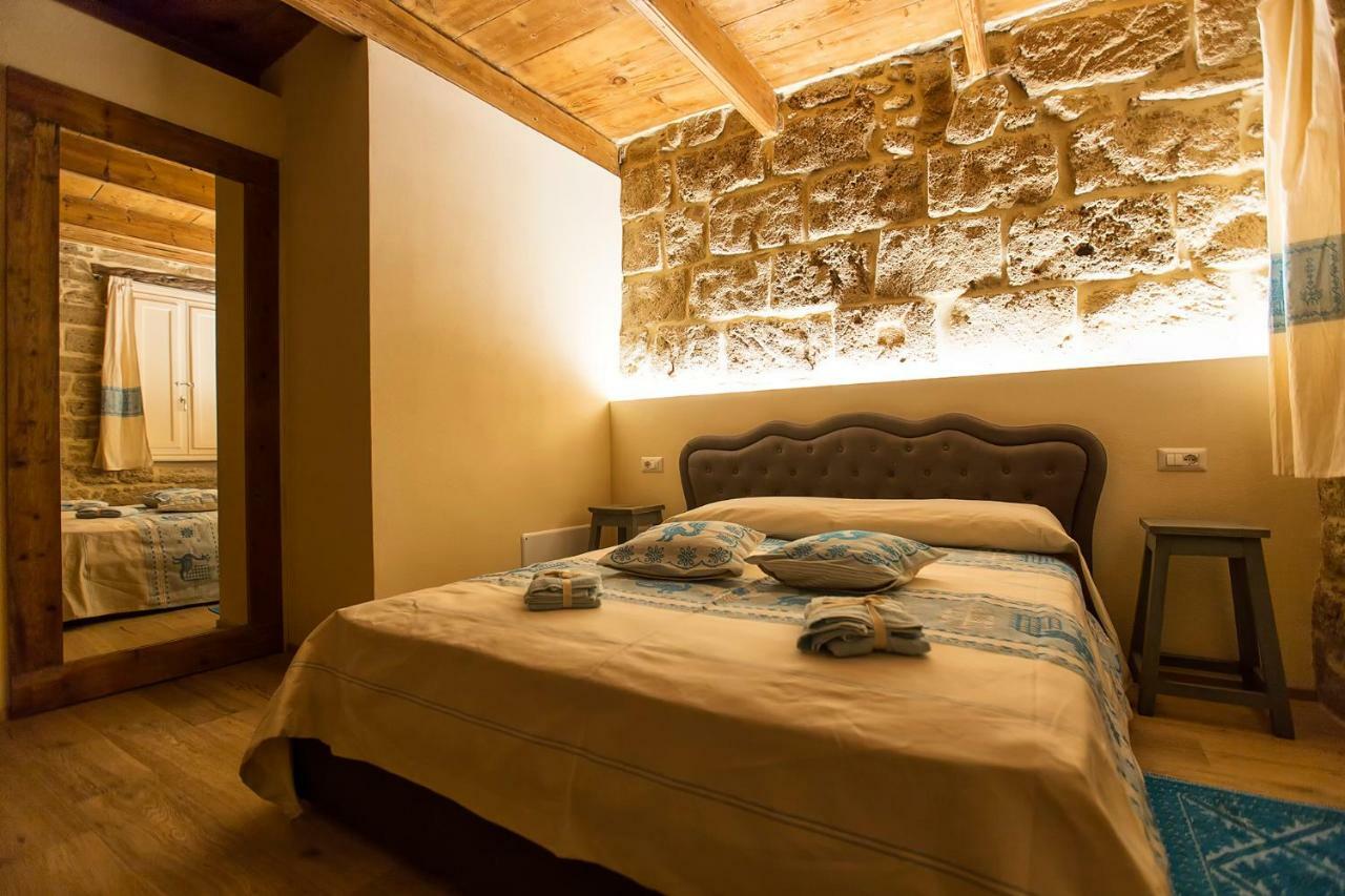 Grand Suite Gioberti Elegante Nel Cuore Di Alghero Esterno foto